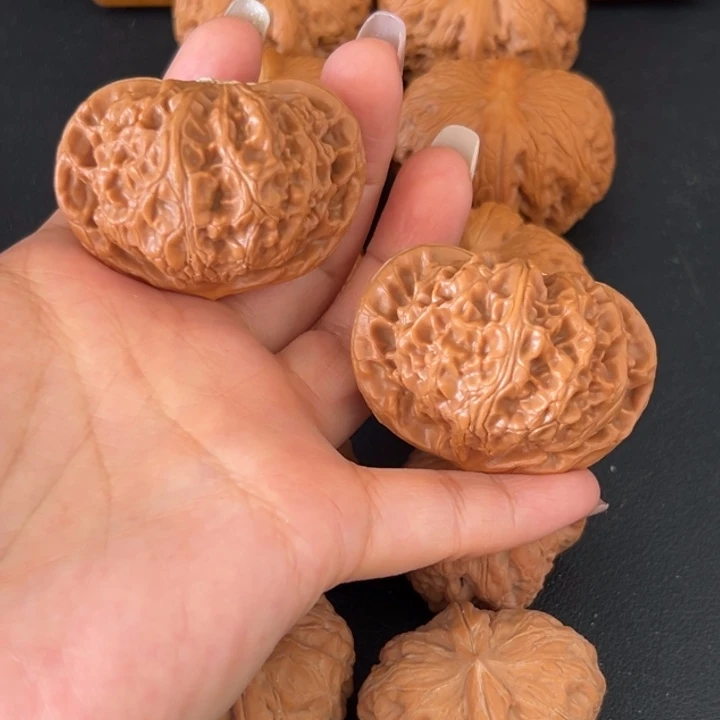 文玩核桃把件宫灯47