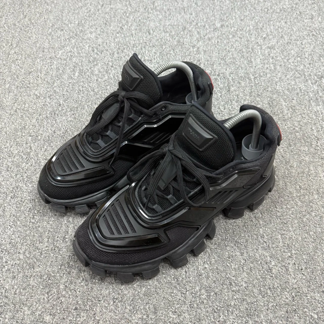 95新 Prada/普拉达 13816860 普拉达黑色厚底锯齿鞋老爹鞋 40.5码