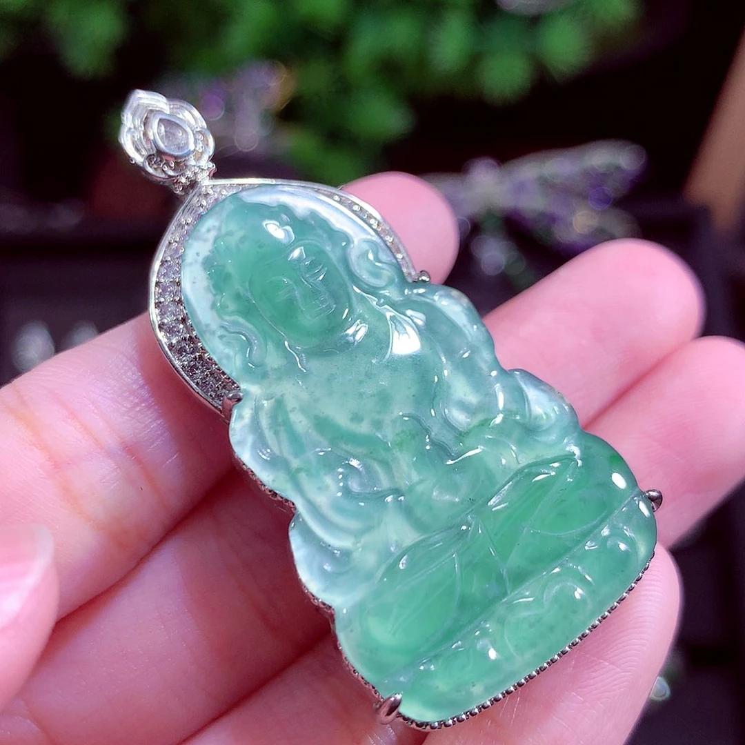 颈饰未镶嵌翡翠天然