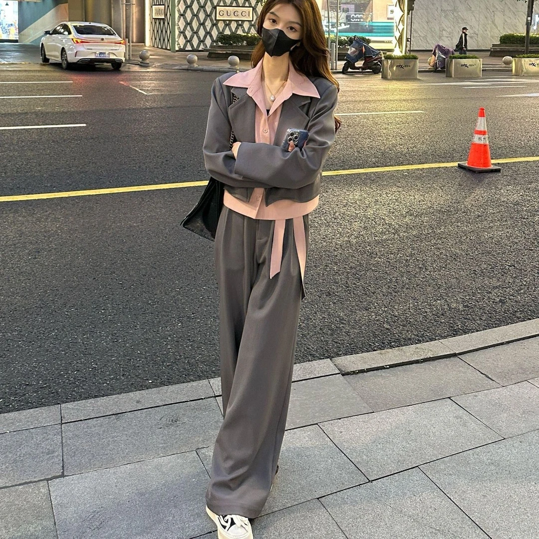 2025秋装设计师款时尚套装女 HXNZL51XZ122