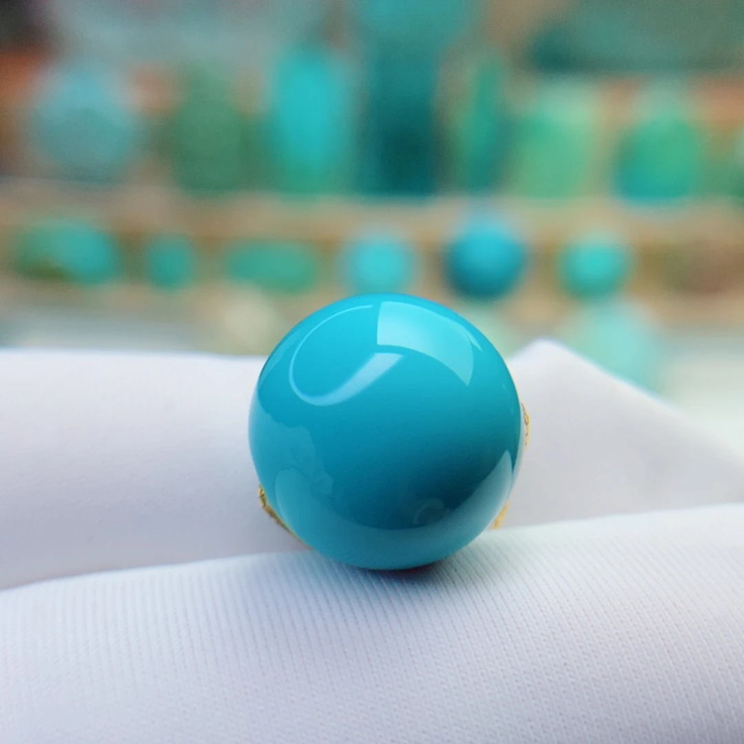 绿松石颈饰未镶嵌