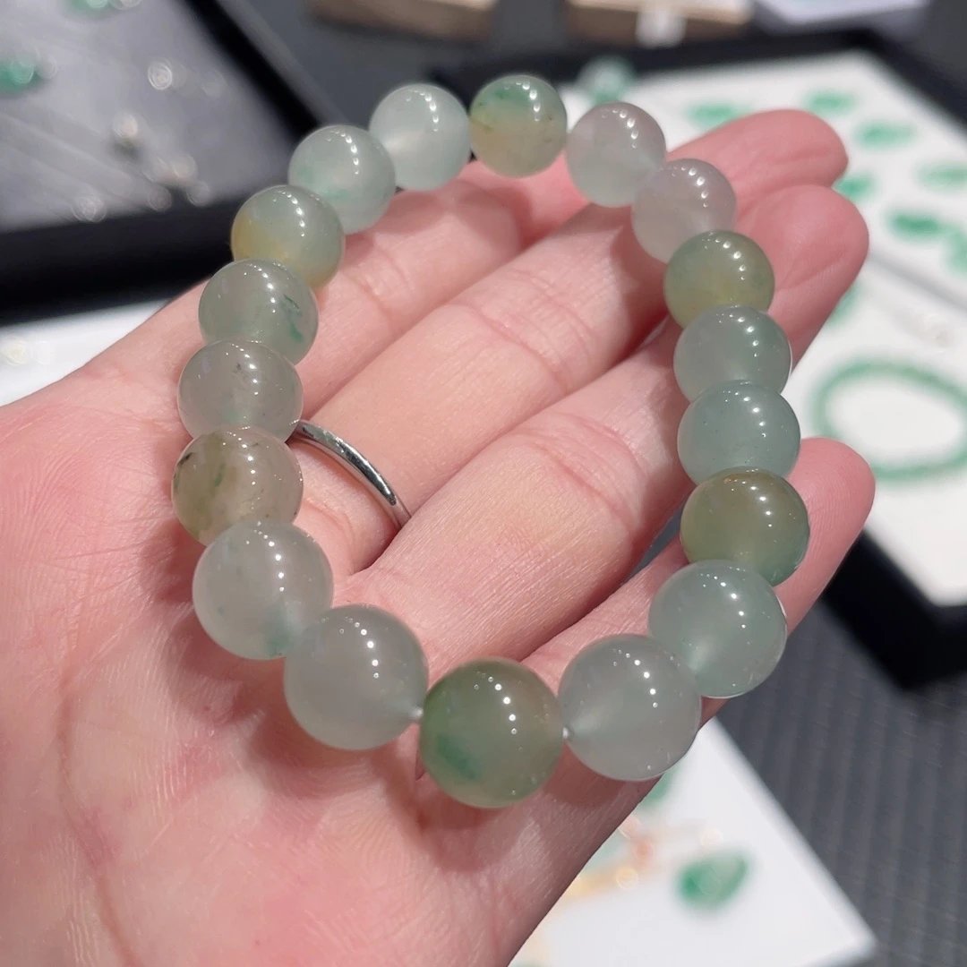 石英质玉（非洲翠）手链合金