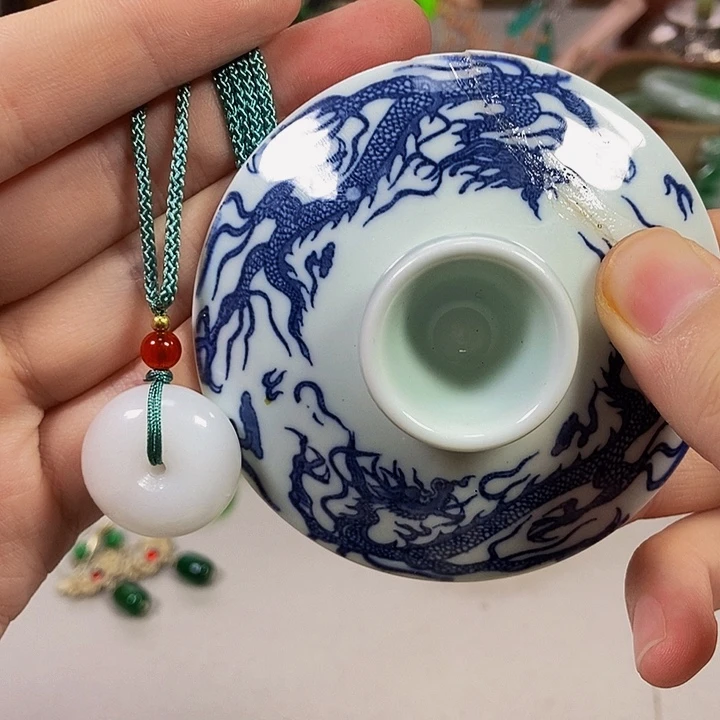 瓷片不会哈哈哈哈哈哈哈哈哈哈哈哈
