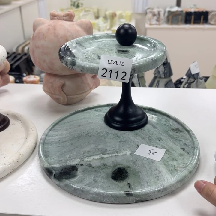 L。  2112。       福利。