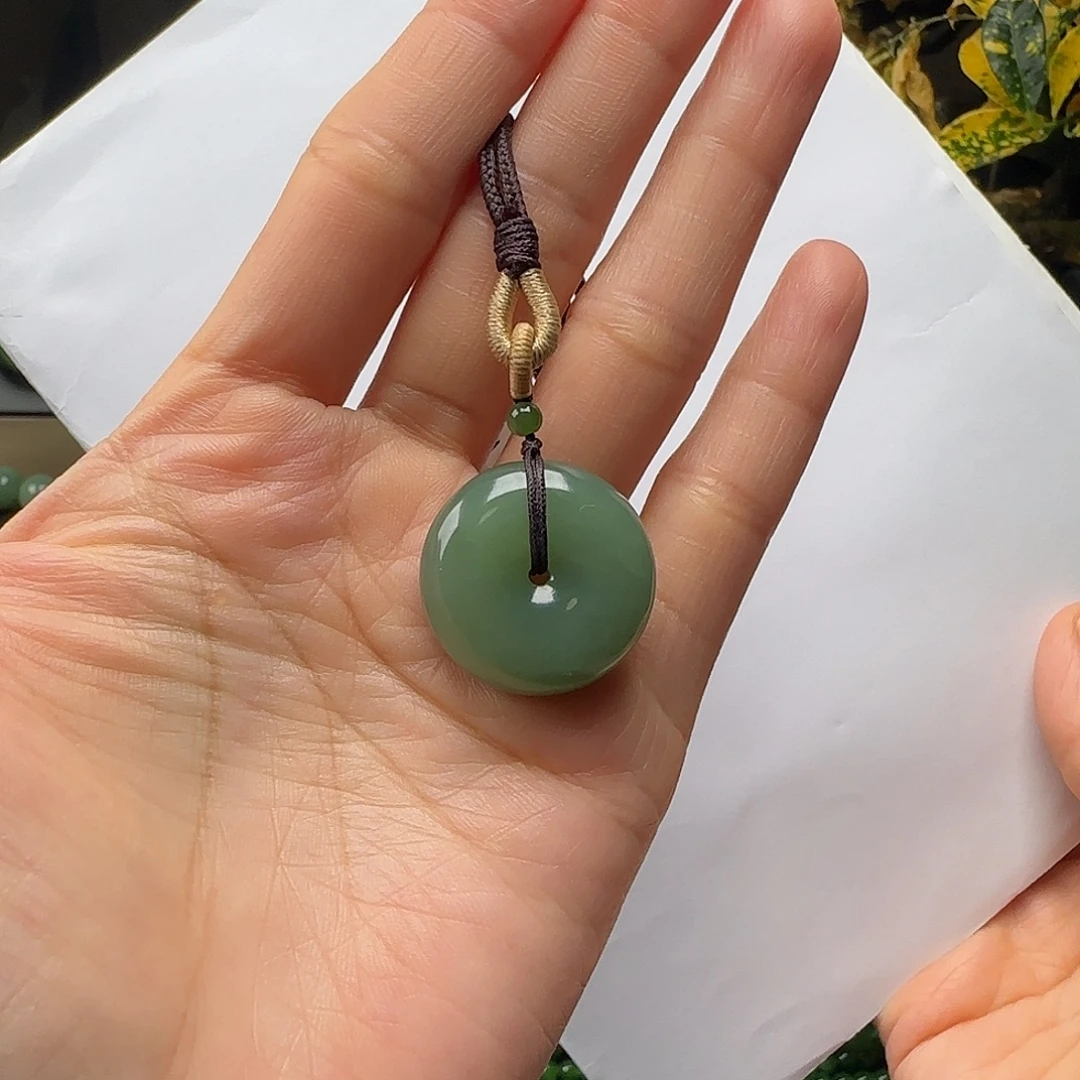 和田玉未镶嵌吊坠(不含链)粉青平安扣