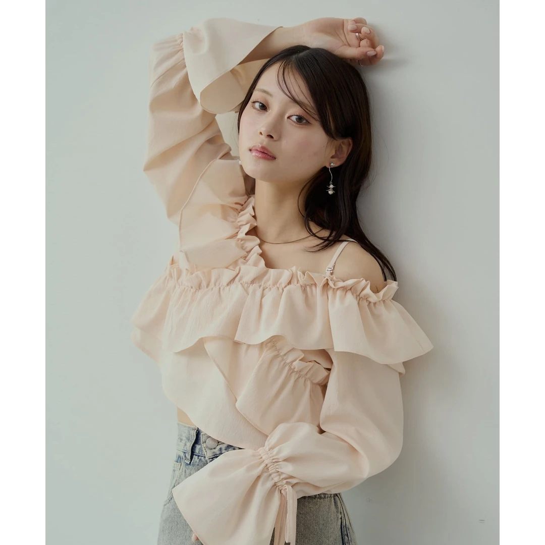 【MonTendre】春夏新款 C 2way荷叶边露肩纯色碎花甜美吊带上衣女