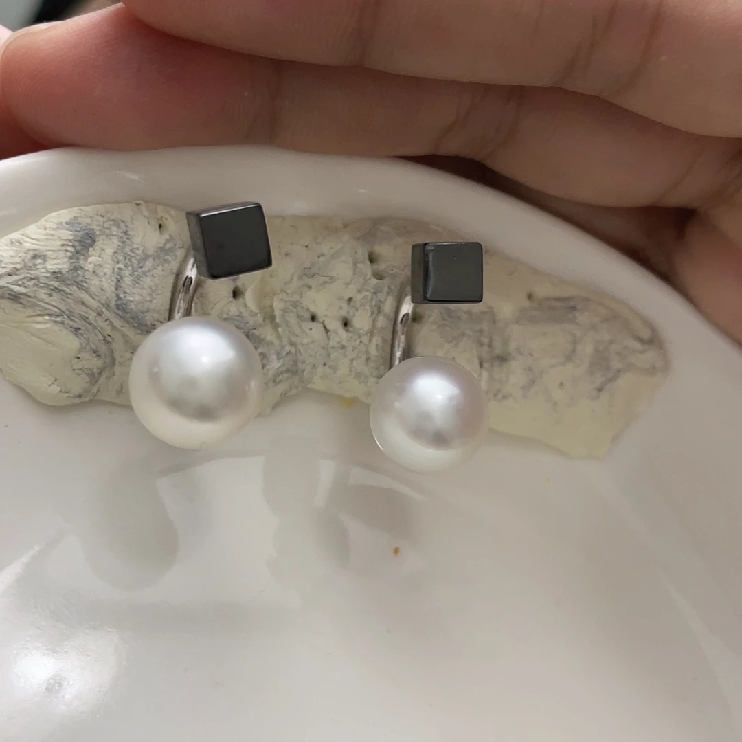 银S925镶嵌海水珍珠耳饰