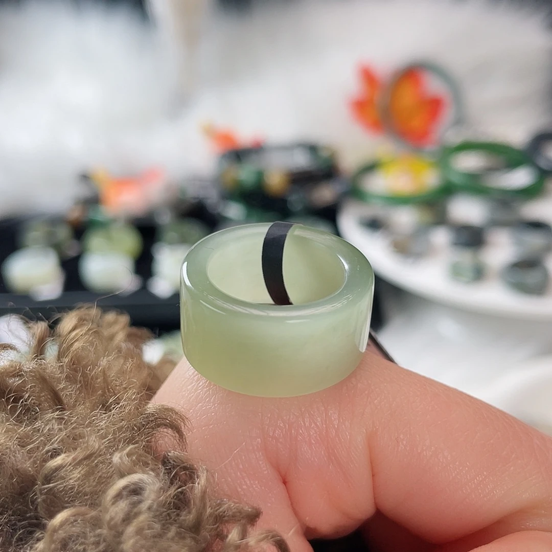 和田玉未镶嵌戒指k95晴水绿直切16.7mm