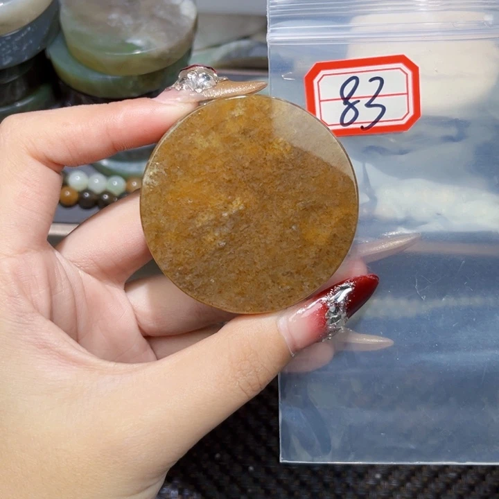 和田玉和田玉边角料随机发未镶嵌