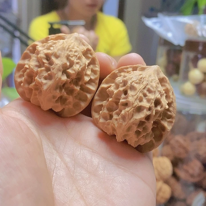【闪购商品】文玩核桃把件?**洋38.5白蛇谷小众