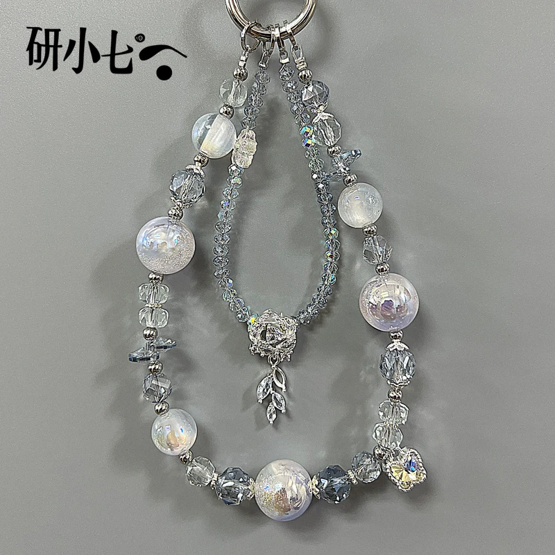 研小七光变淡蓝水晶花花手机链挂饰防丢挂绳轻奢高端闺蜜礼物C137