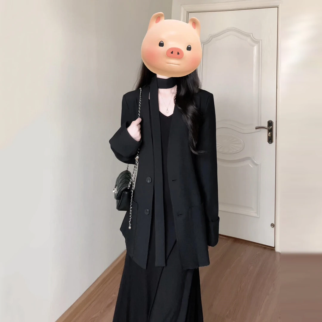 高级感宴会连衣裙子女夏2025新款早秋穿搭一整套黑色西装吊带长裙