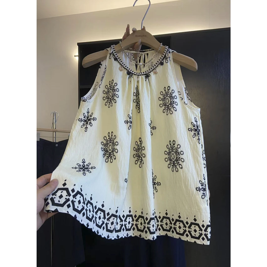 璎婲sᴀᴋᴜʀᴀ【麦序漫歌】媛法式洋气印花波西米亚风碎花系带无袖背心