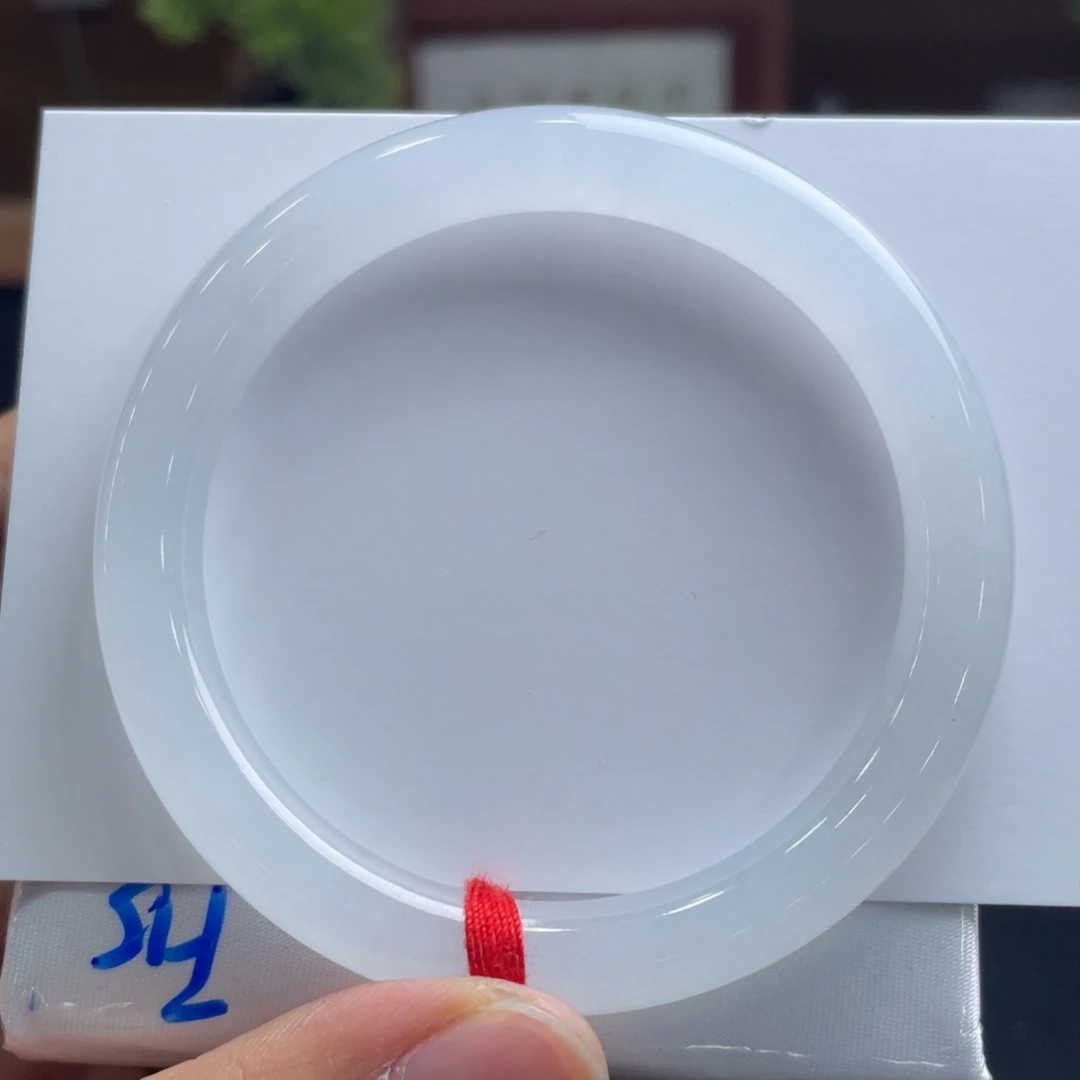 翡翠未镶嵌手镯55.6圆条