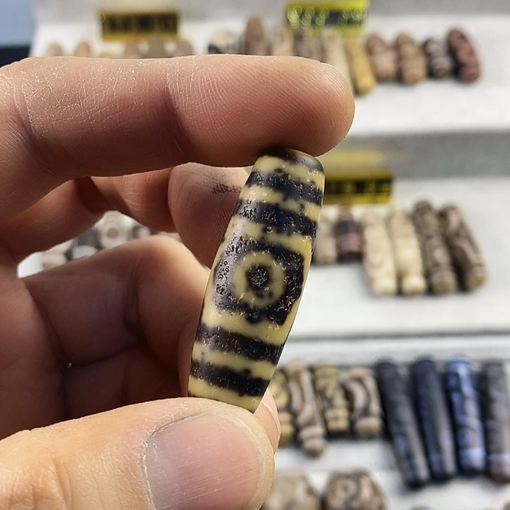 玛瑙/玉髓合金颈饰