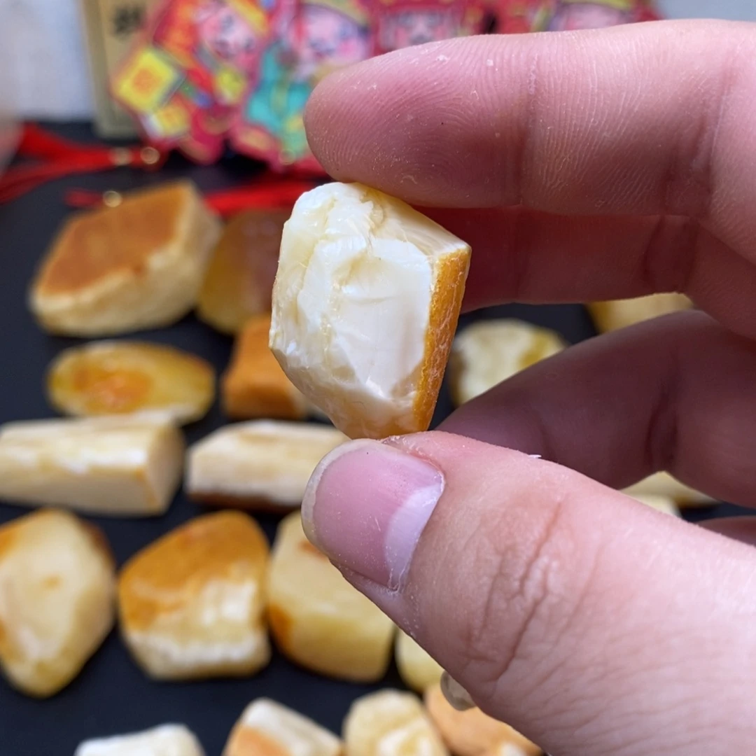 定制琥珀未镶嵌剑天然蜜蜡原石加工不退不换