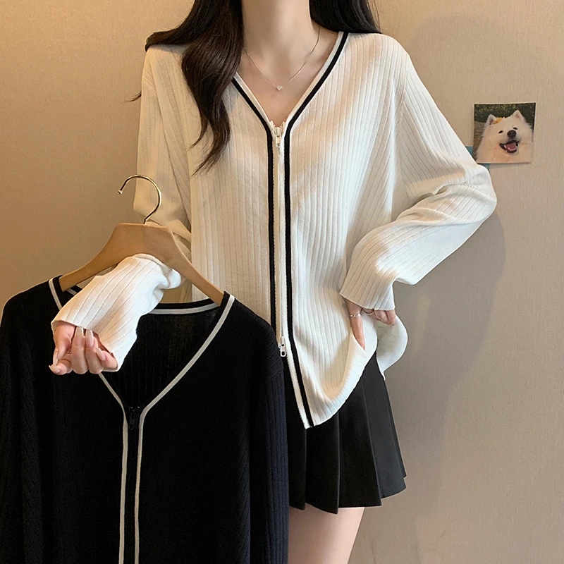 2054大码女装2024春秋装新款韩版宽松撞色毛衣V领针织开衫上衣