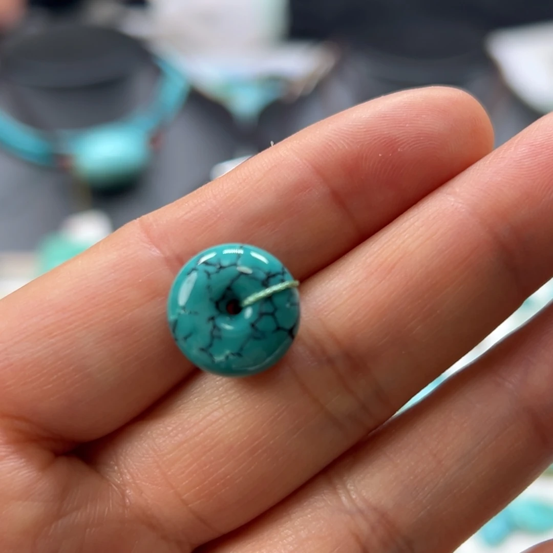 寂***头绿松石未镶嵌珠宝奇石