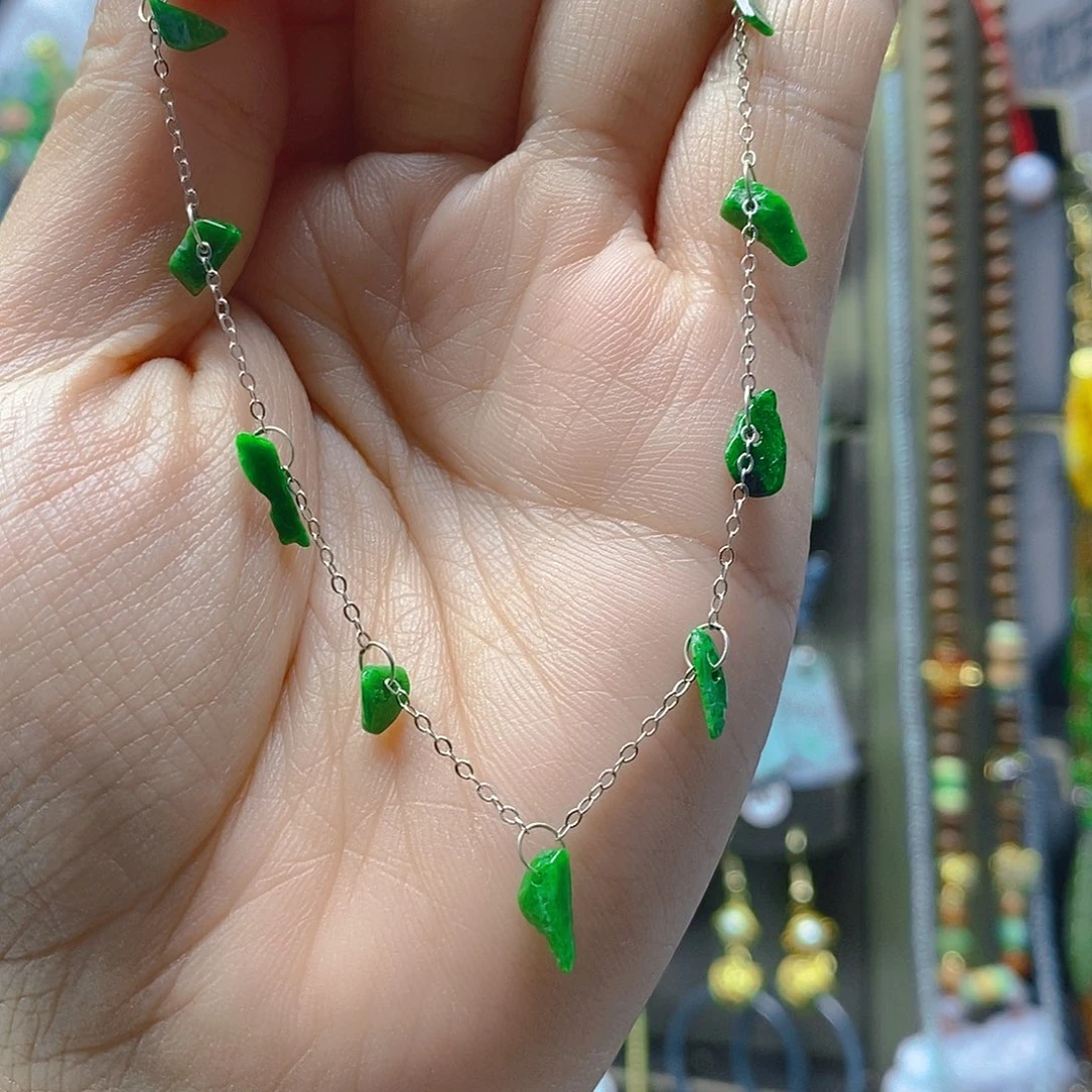 未镶嵌翡翠耳饰翡翠