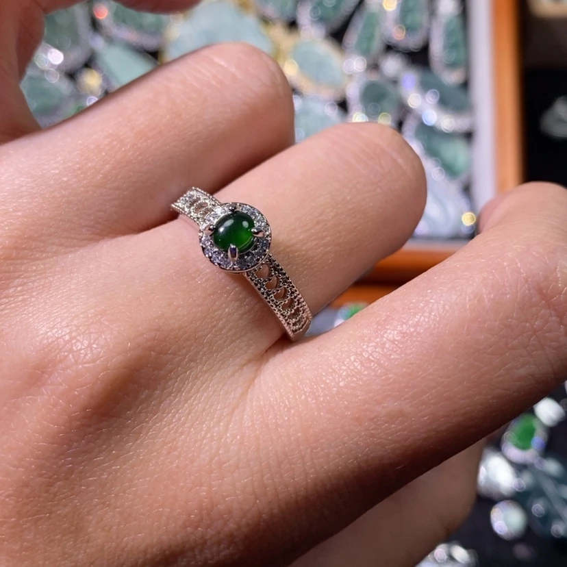 【闪购商品】翡翠颈饰未镶嵌天然