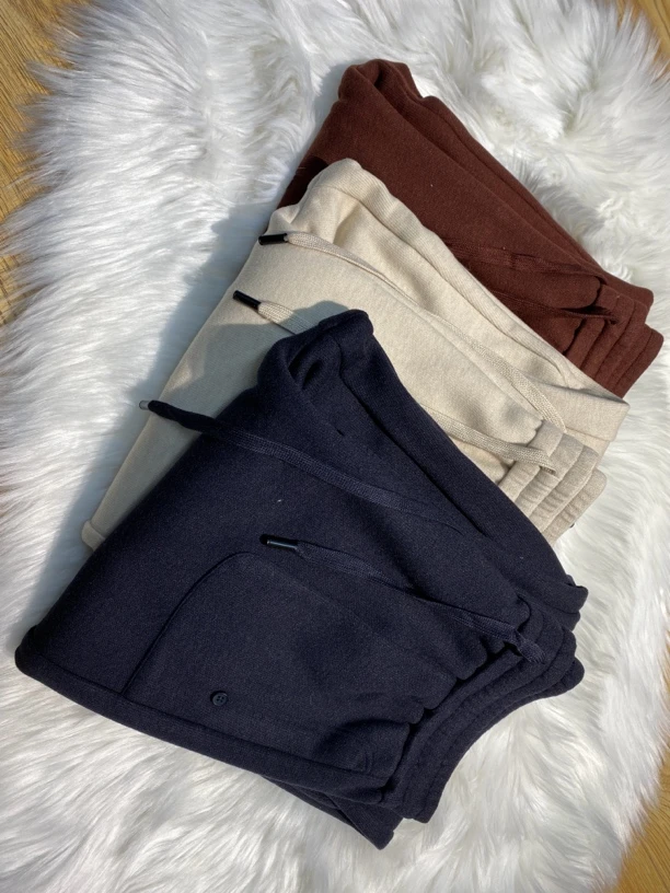 w9717双绒暖虎虎保暖醋酸不起静电柔软舒适萝卜裤