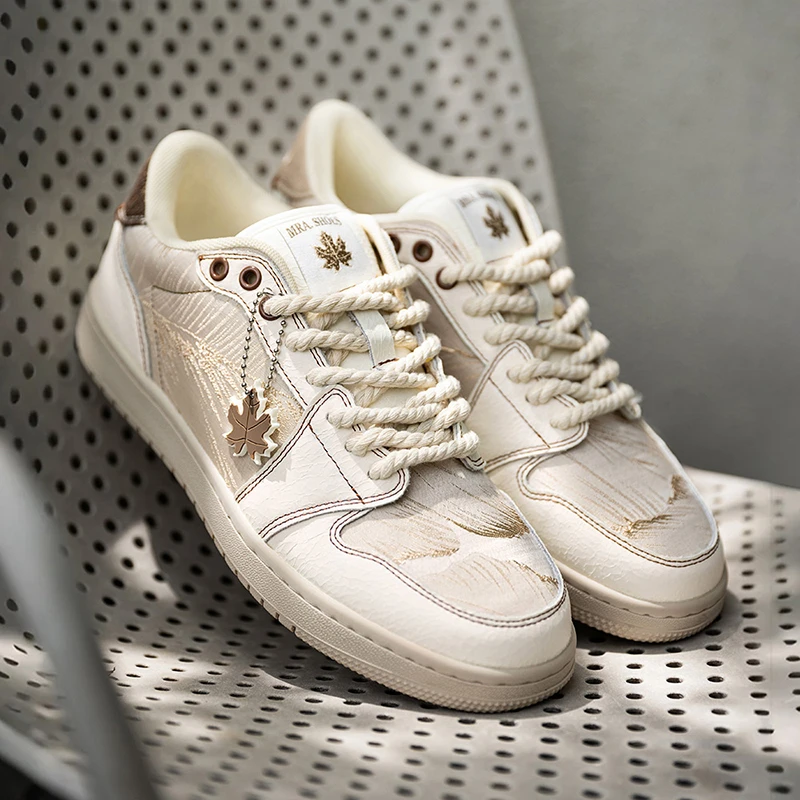 MRA小枫林板鞋男2025秋季新款国风刺绣小白鞋厚底运动休闲鞋潮鞋