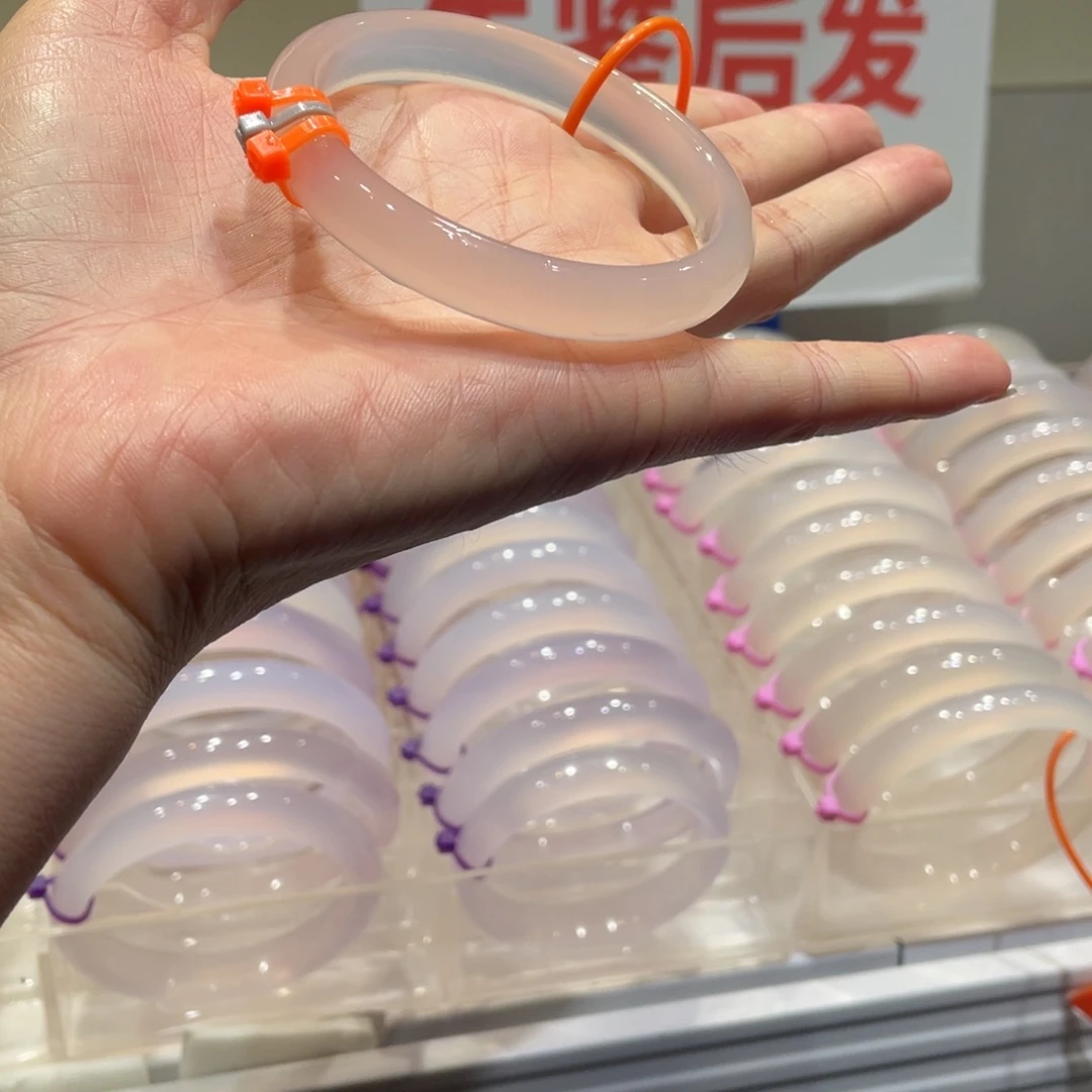 E***°玛瑙/玉髓未镶嵌手镯@高品灰冰【55】@