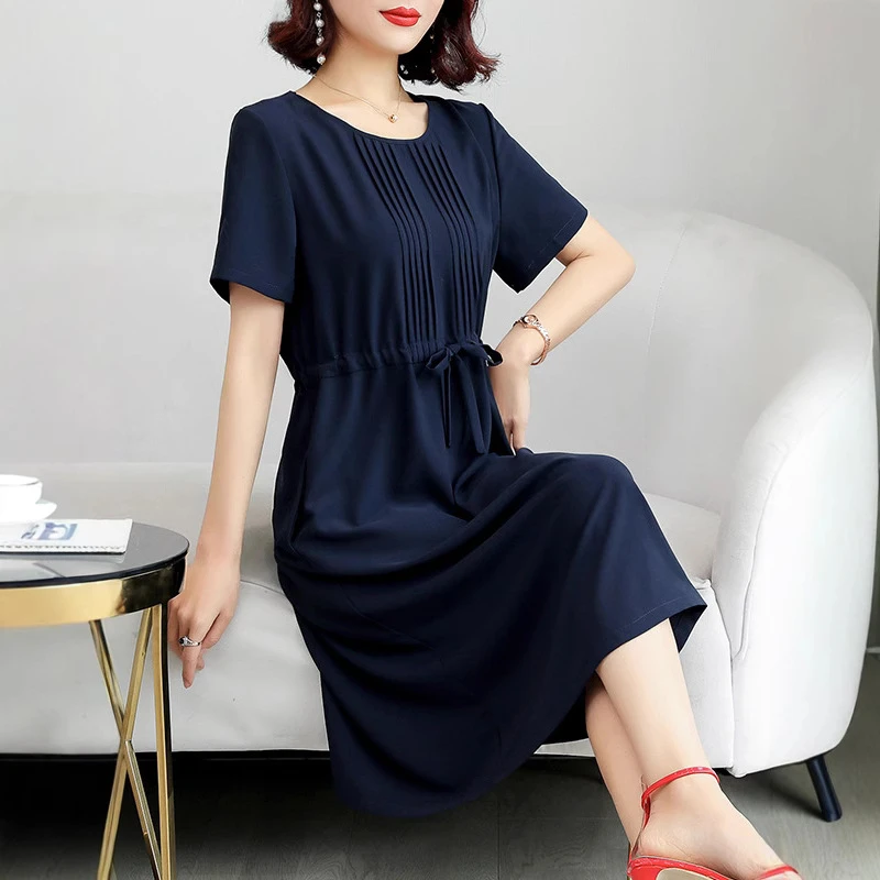 2023年显瘦妈妈装连衣裙夏款遮肉女中老年宽松中长款胖MM大码裙子