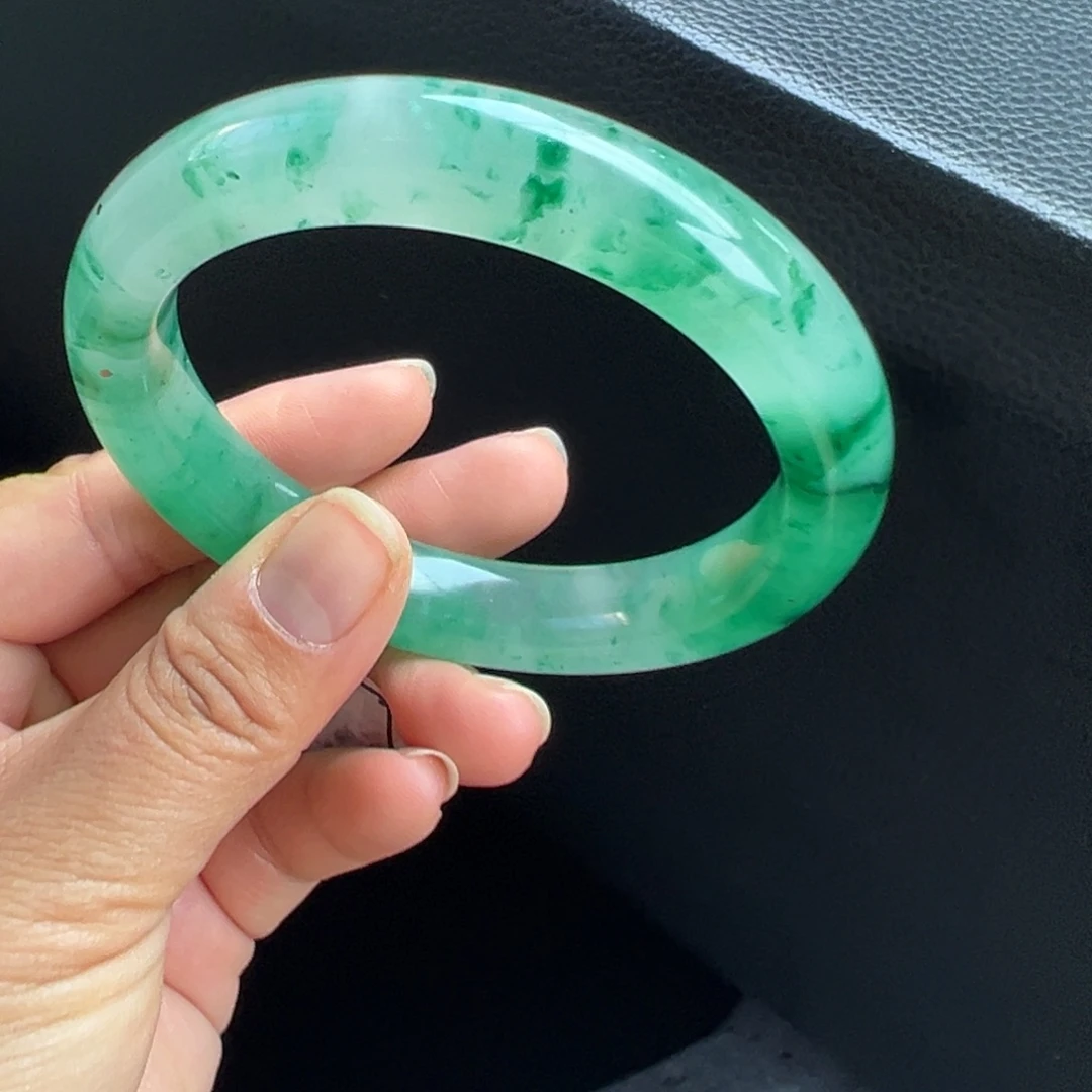 石英质玉未镶嵌手镯非洲翠5960
