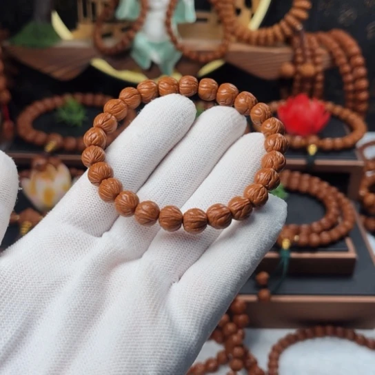 吊坠桃核兰**仔玉龙脊手串09