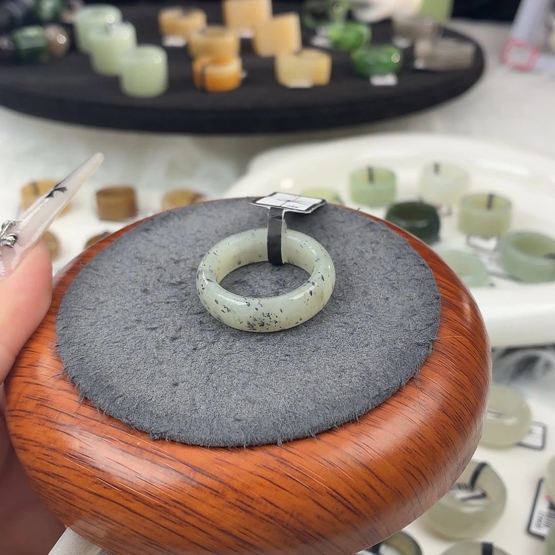 和田玉未镶嵌戒指点墨甜甜圈20.2