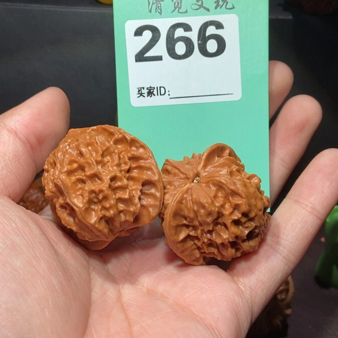 文玩核桃把件266玲珑