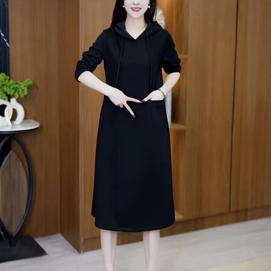 高档2025秋季新品气质时尚宽松休闲长袖连帽减龄显瘦中长款连衣裙