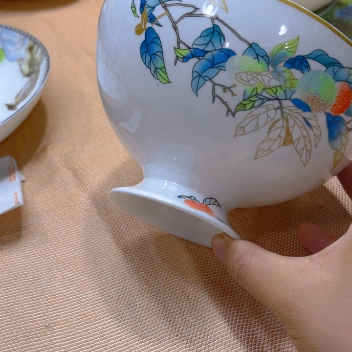 瓷片荔枝六寸面碗两个