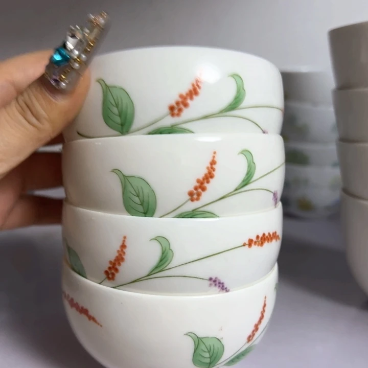 盖碗瓷器直播放漏中