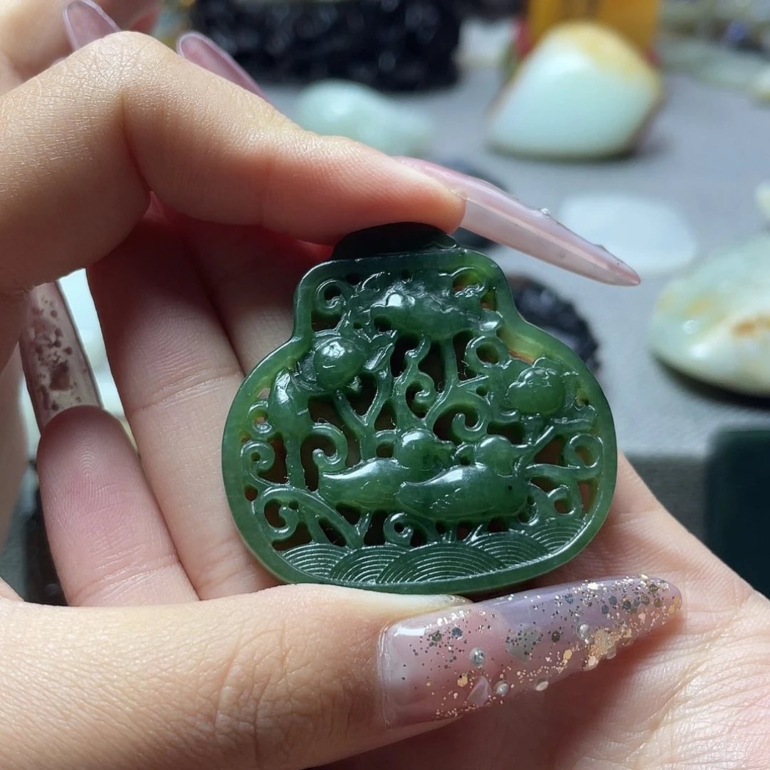 立体镂空工艺雕刻件