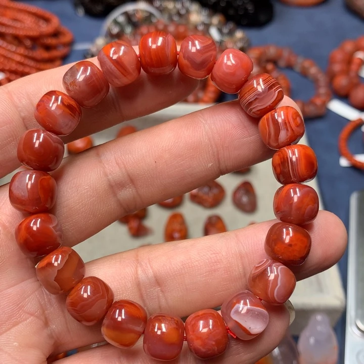 未镶嵌手串南红玛瑙10+m m