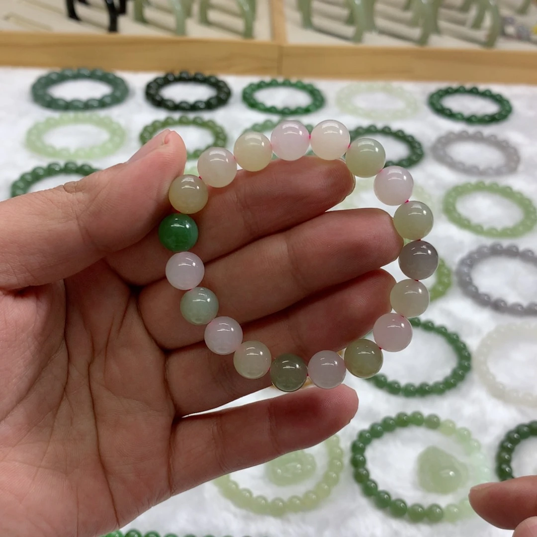 未镶嵌手串和田玉（多宝9.8）