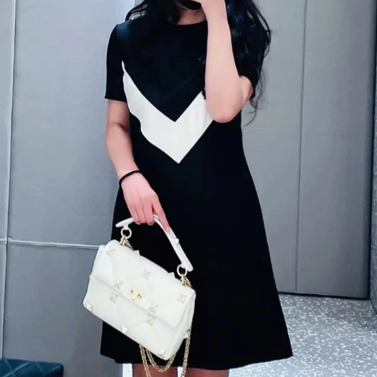 99新 Valentino/华伦天奴 短袖连衣裙/40码/Xspa5721