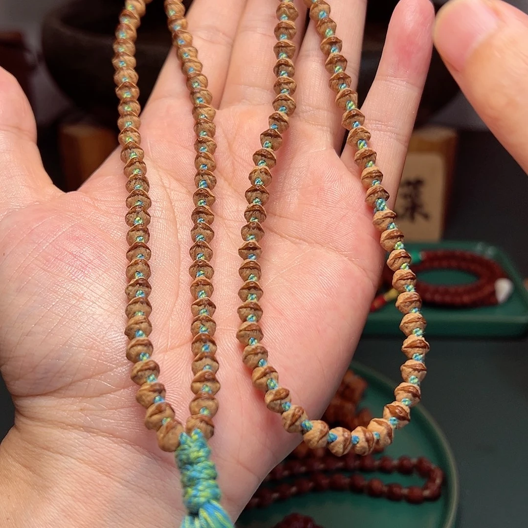 柏香籽/百香籽吊坠329.9