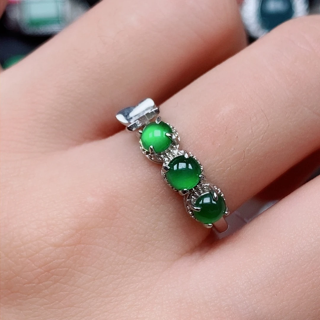 翡翠戒指银S925镶嵌戒指