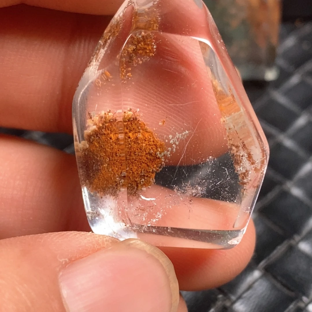 未镶嵌颈饰水晶水晶