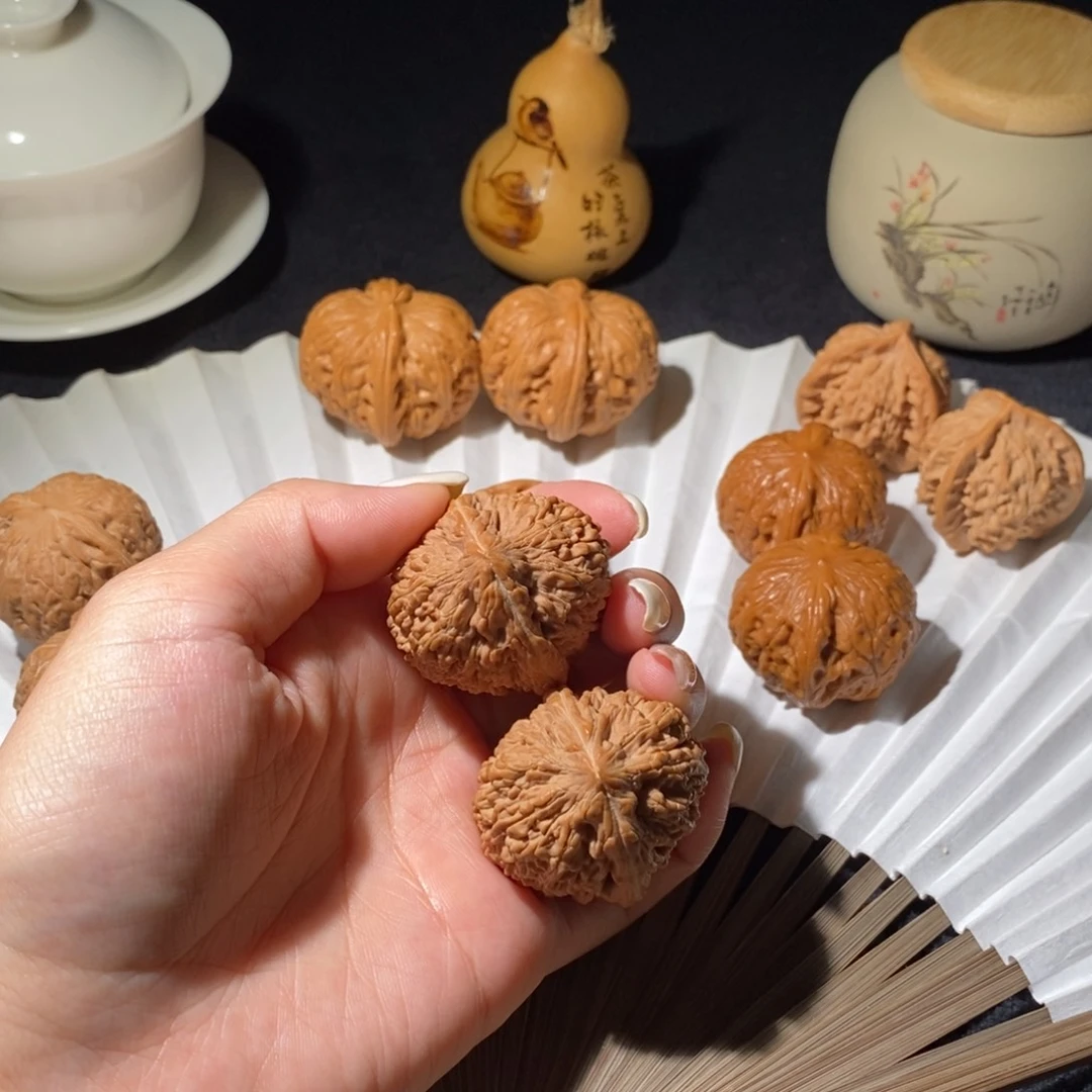 文玩核桃吊坠蒜头35