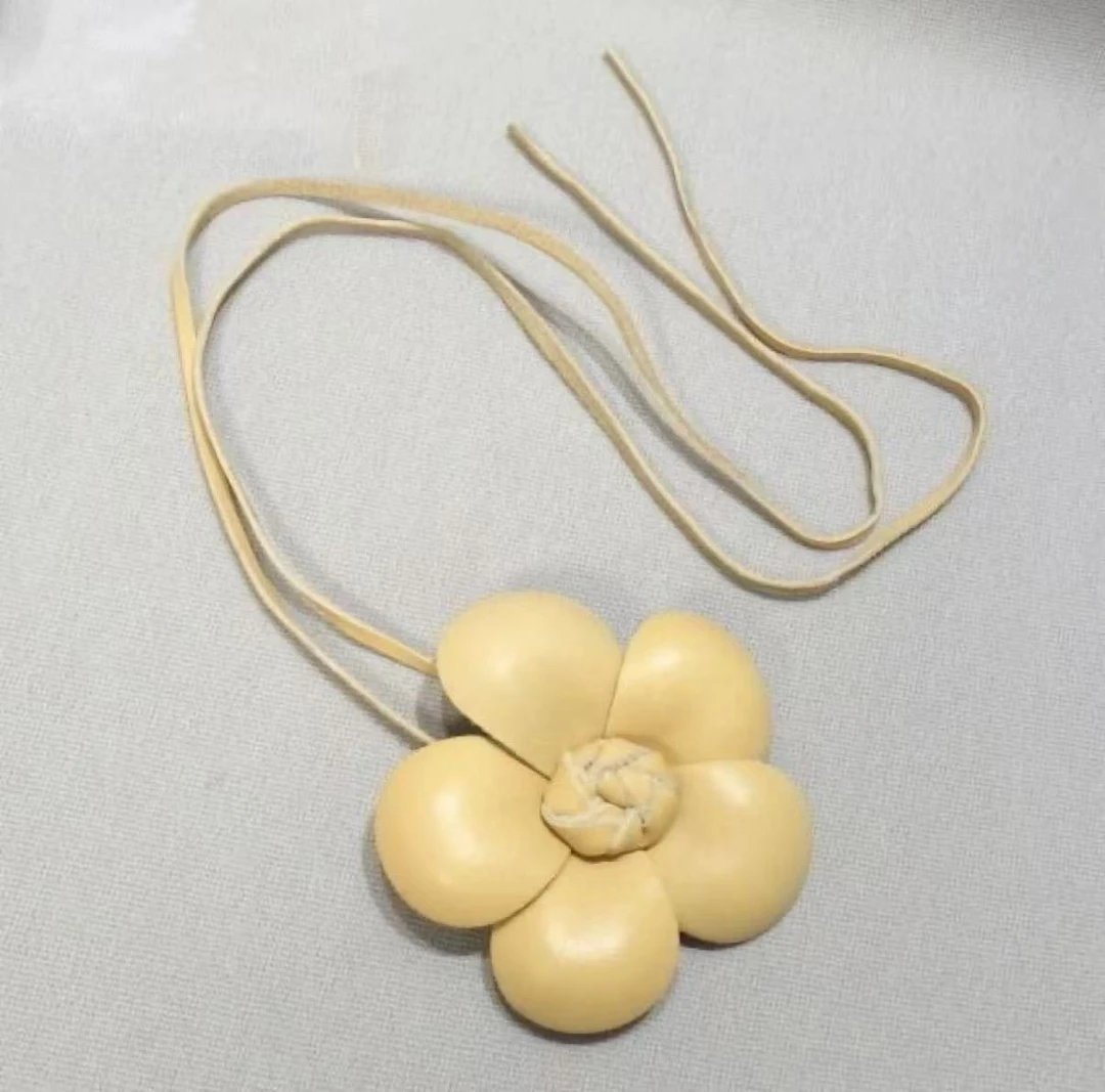 99新 Chanel/香奈儿 Chanel 奶茶色山茶花/8871909