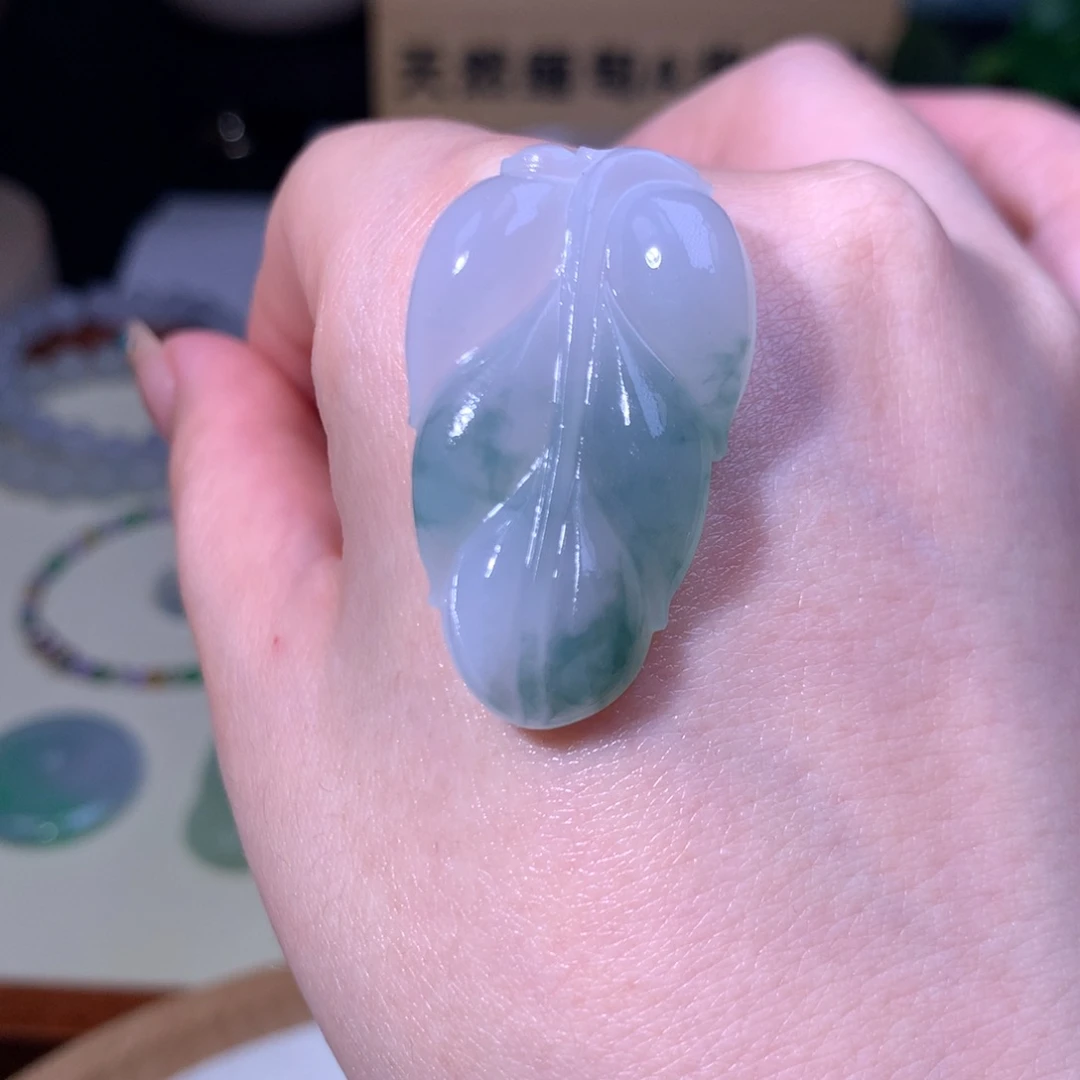 未镶嵌定制翡翠芭蕉叶