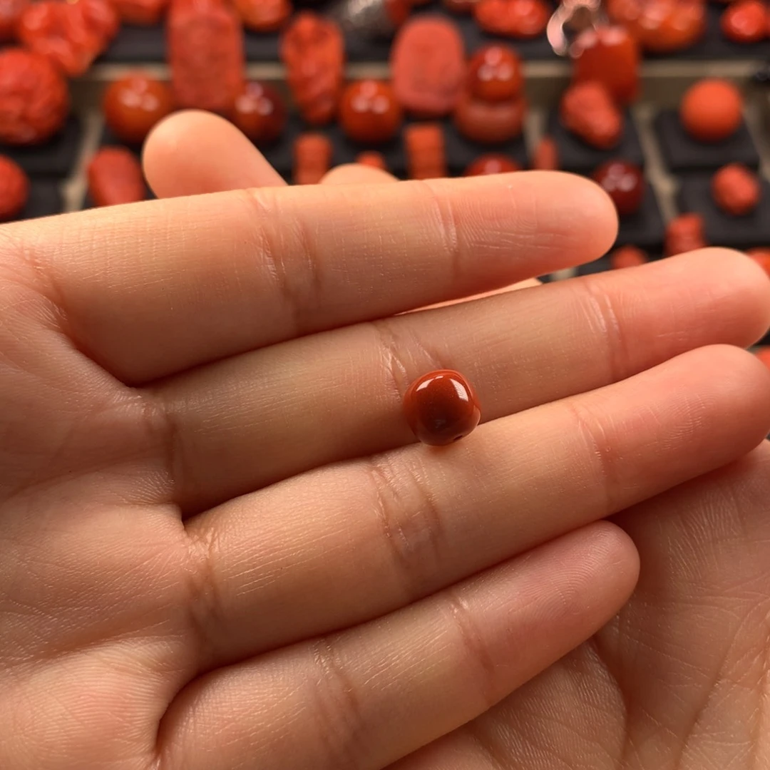 南红玛瑙老型单珠8.1MM未镶嵌