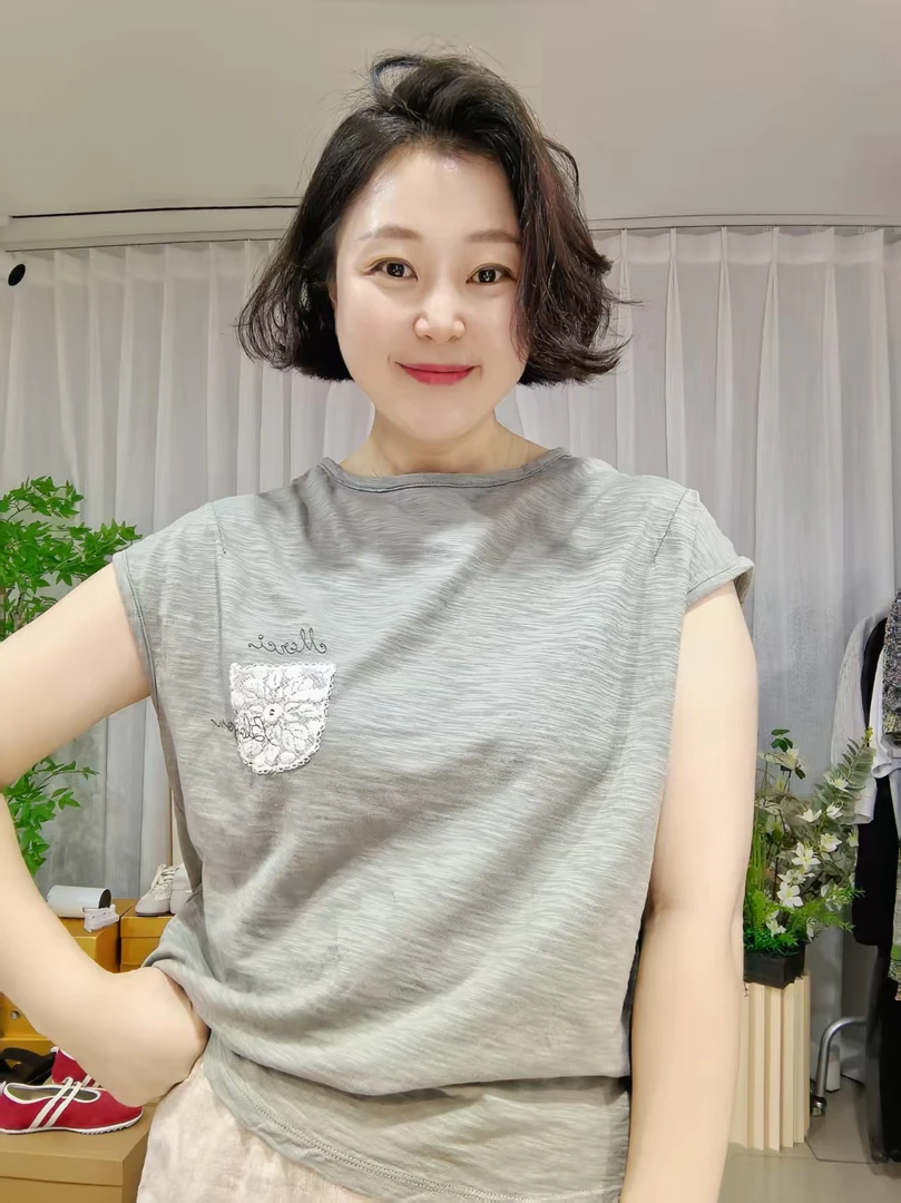 背心打底设计师宽松型韩版百搭风时尚拼接纯色休闲(祐祐女装)