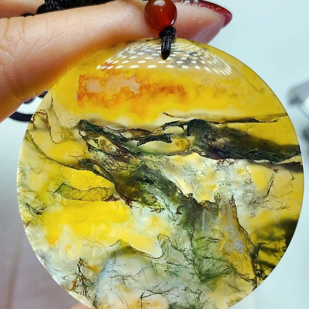 玛瑙/玉髓颈饰未镶嵌大*人