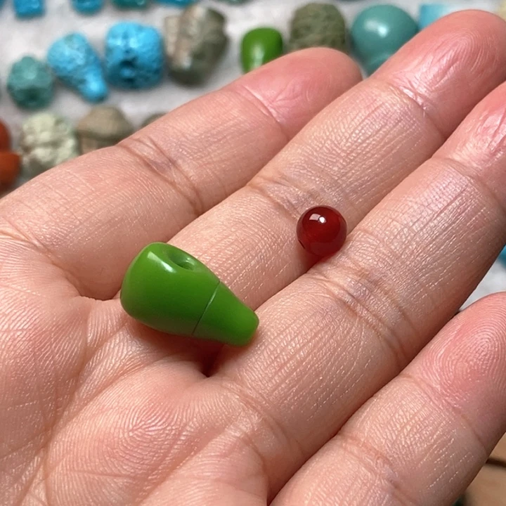 南红玛瑙未镶嵌颈饰