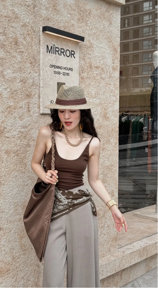 MIRROR 【涛姐精选】度假时髦明星搭配单肩包